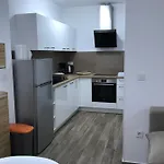 Matea Lejlighed Cres